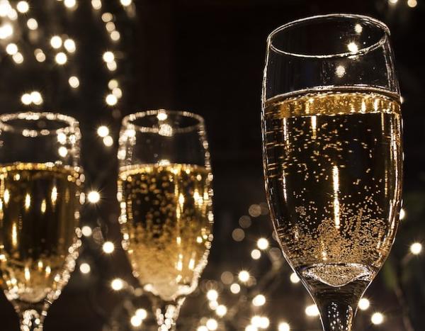 New Year Champagne Portola