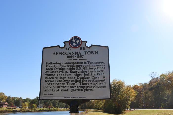Affricanna Town Sign