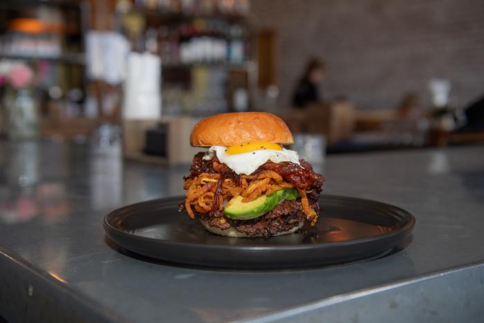 1910 burger