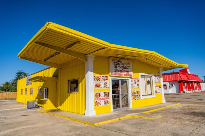 Nicole’s Bakery And Taqueria
