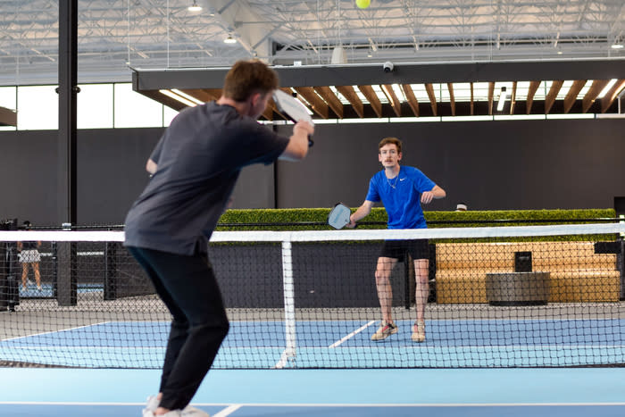 The Serve Pickleball & Kitchen (43)