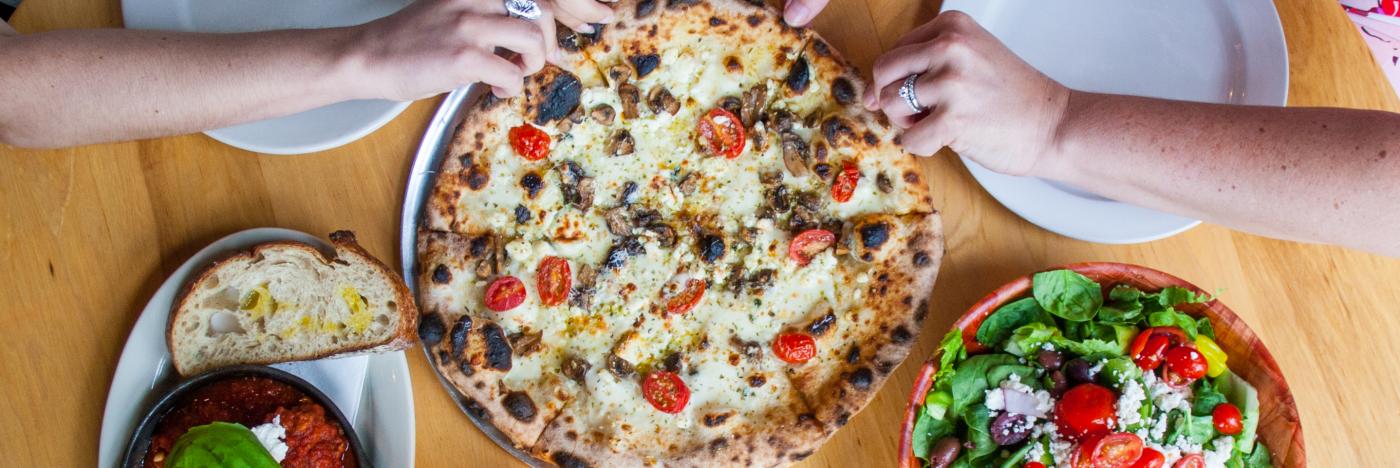 Where To Eat Drink In Bloomington Food Breweries Wineries