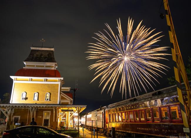 Conway Scenic Railroad - Firecracker Express
