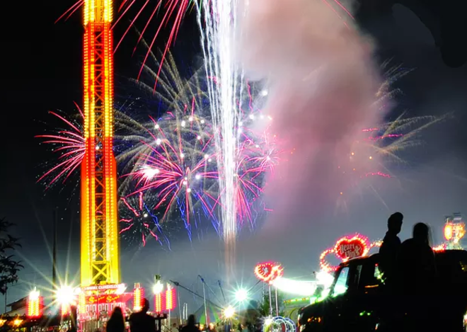 Buchanan Community Carnival Fireworks