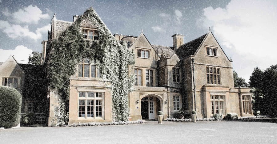 The Greenway Hotel on a snowy day