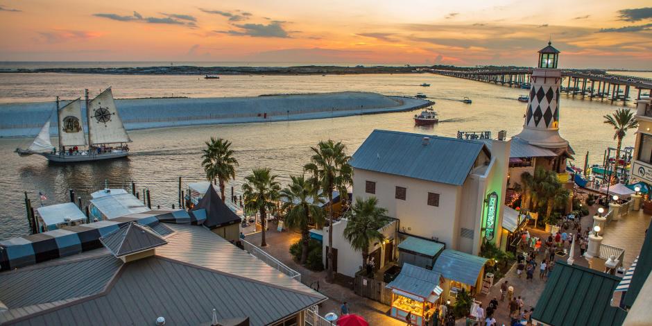 Shopping Things To Do Floridas Emerald Coast