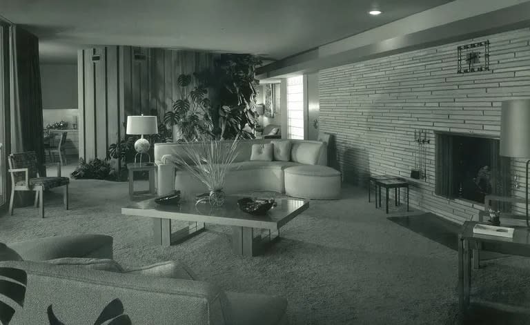 Crockett Residence, 1951. J. Paul Getty Trust, Getty Research Institute, Los Angeles (2004.R.10)