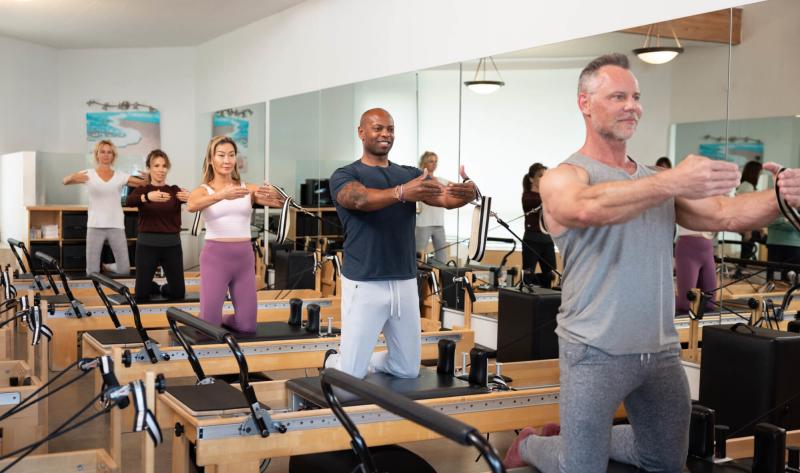 Group training at Ecore Fitness