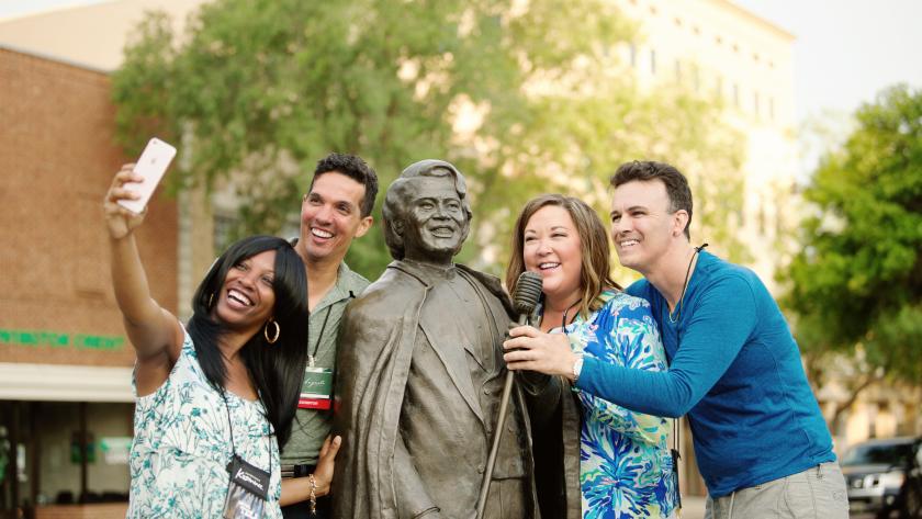 James Brown Statue - Group