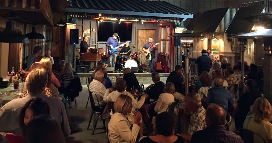 Shanghai Red and Barry Band