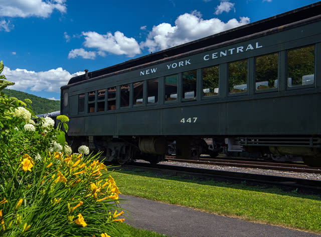 A photo of a train cart on the Delaware & Ulster County Railroad