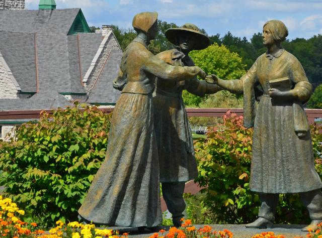 A statue of Susan B. Anthony meeting Elizabeth Cady Stanton in Seneca Falls