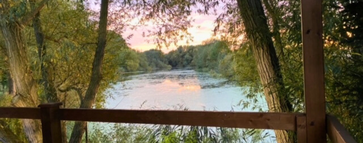 The sun setting over Kingfisher Lakes