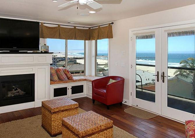 Coastal Vacation Rentals Room