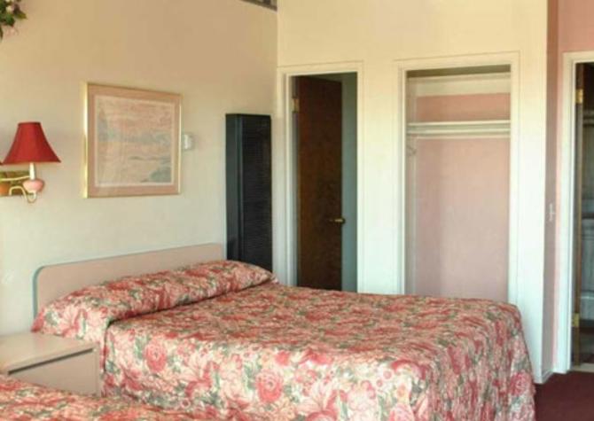 Sea Garden Room
