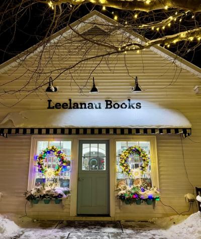 Leelanau Books Leland Christmas Decor