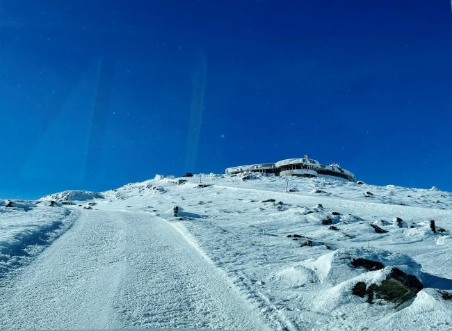 Mt. Washington Auto Road SnowCoach (View of Mount Washington Observatory)
