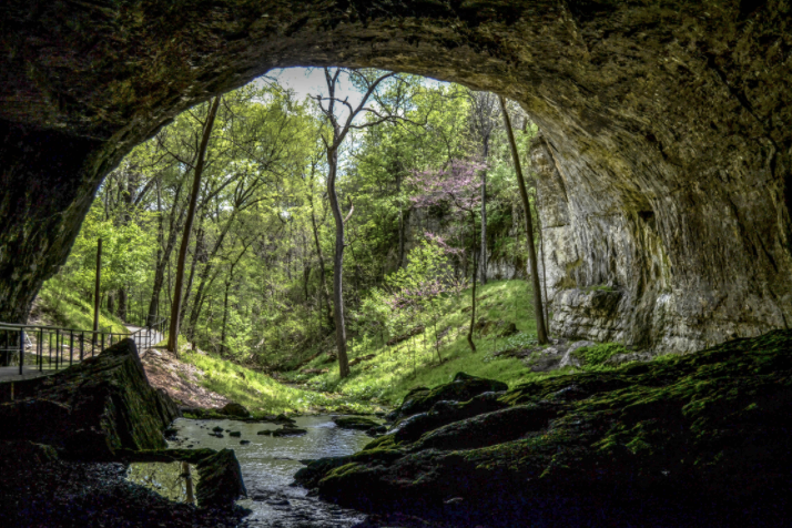 				Smallin Civil War Cave		