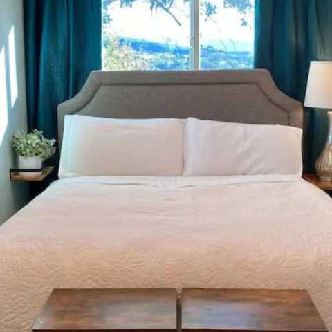 Cozy Wine Country Casita