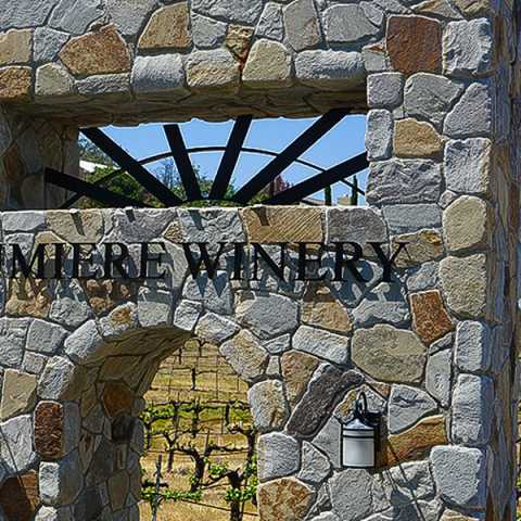 Lumiere Winery Entrance