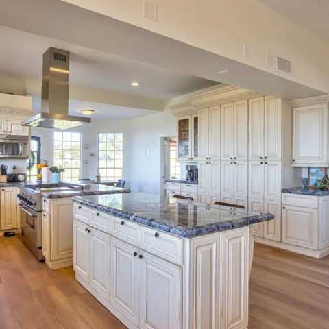 Temecula Chateau