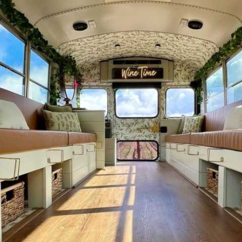 Vine Van Wine Tours