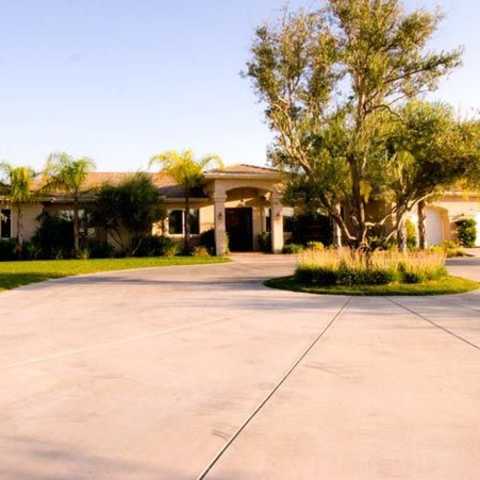 Wine Country Estate 5