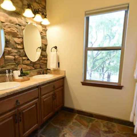 Red Oak Villa