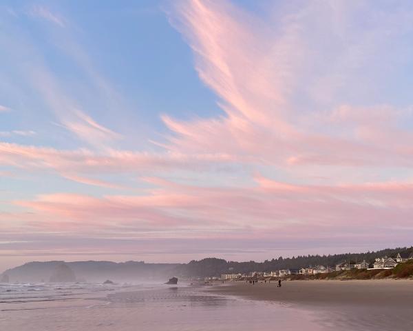 Top Places to Visit In and Around Cannon Beach