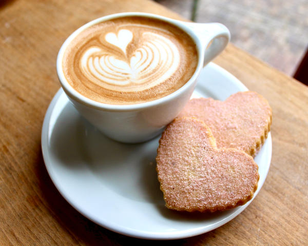 Pistacia Vera Valentine's Shortbread and Latte