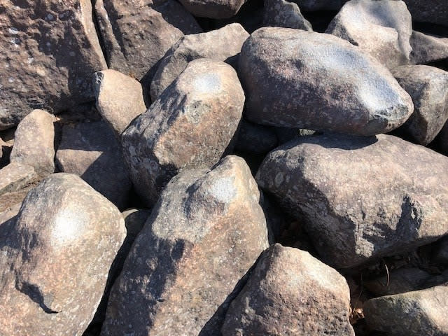 Ringing Rocks