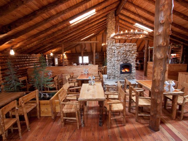 Lazy Bear Cafe