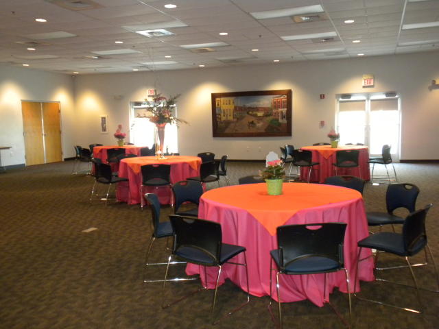 Round Tables with Colored Tablecloths