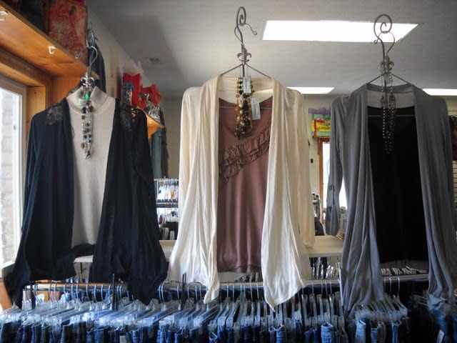 Find gently used ladies fashions at Divine Consign in Mooresville.