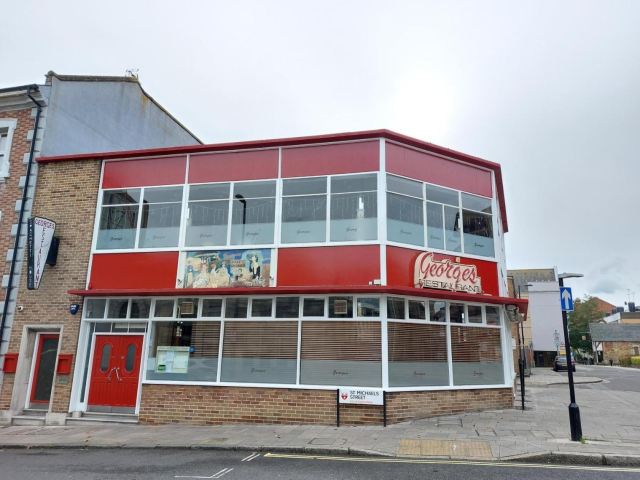 Georges Restaurant frontage