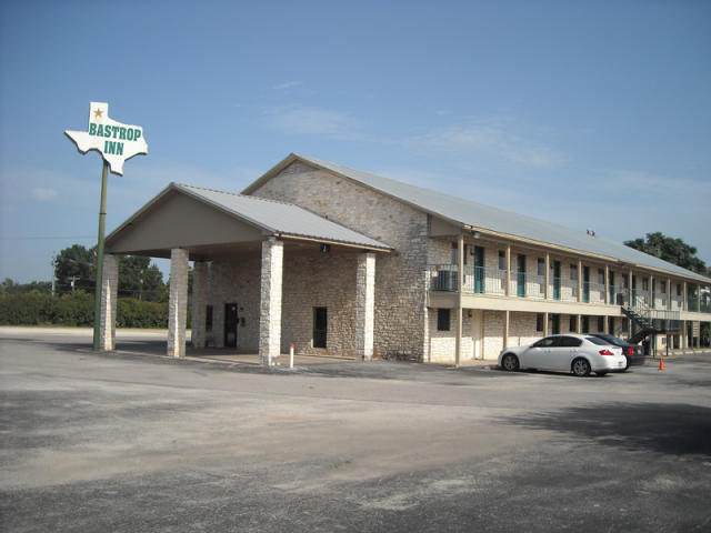 Bastrop Inn