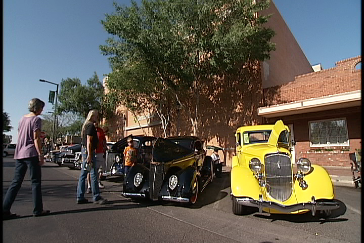 Glendale Car Cruise