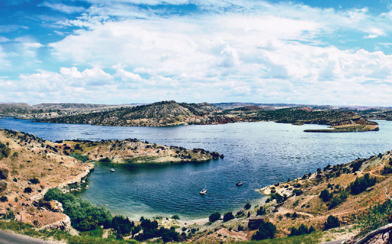 Alcova Lake