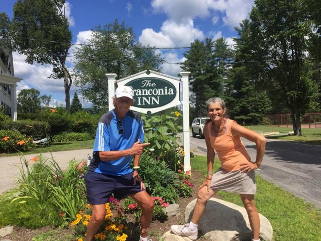 Franconia Inn Exterior - Couple