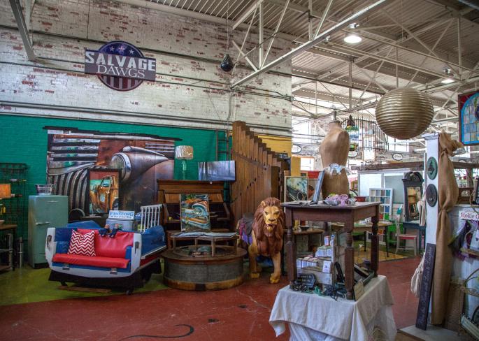Black dog salvage roanoke va