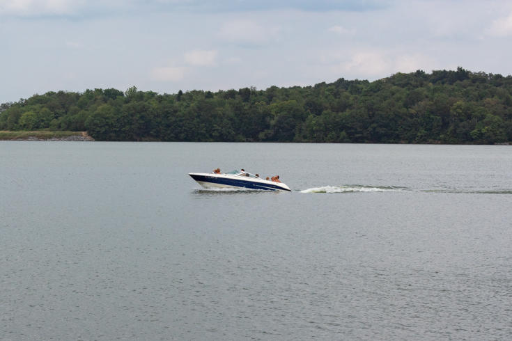 Boating at Blue Marsh Lake