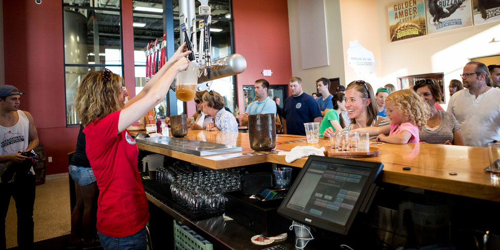 Bar - Wisconsin Brewing Company