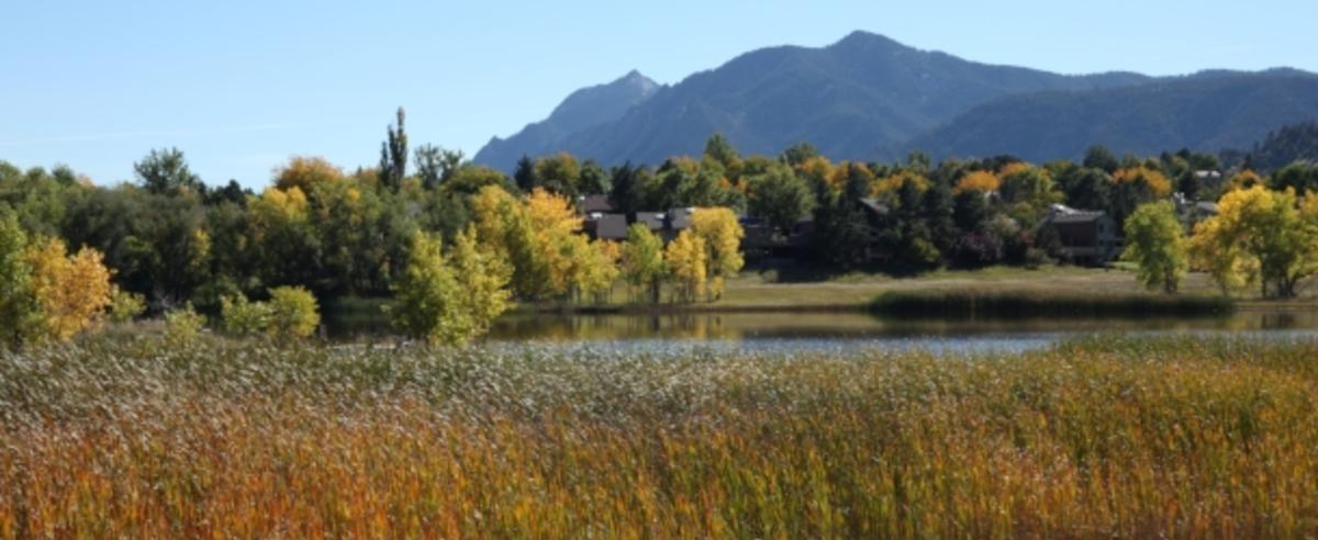 Wonderland Lake in Fall