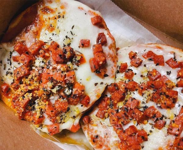 Frank & Carl's Pizza Bagel