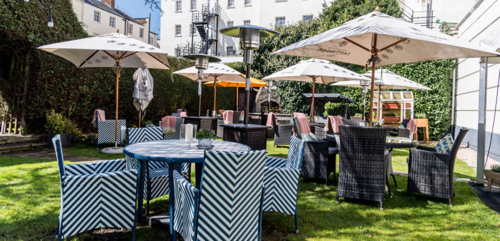 Queens Hotel Cheltenham summer garden