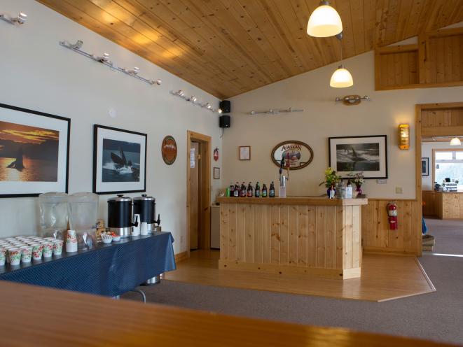 Orca Point Lodge - Bar