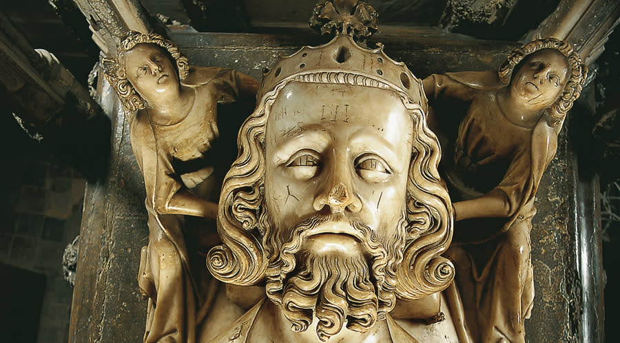 The tomb of Edward II in Gloucester Cathedral