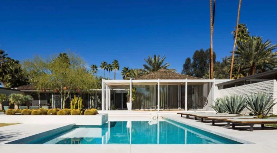 William Cody’s masterpiece, the Abernathy Residence, a Class 1 historic site built in 1962.