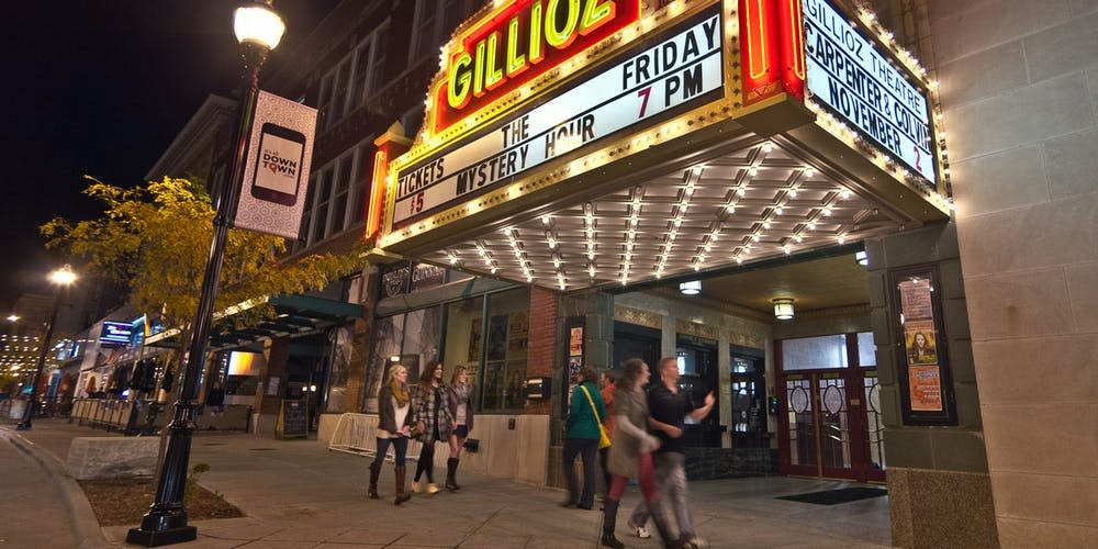 gillioz+theater+at+night