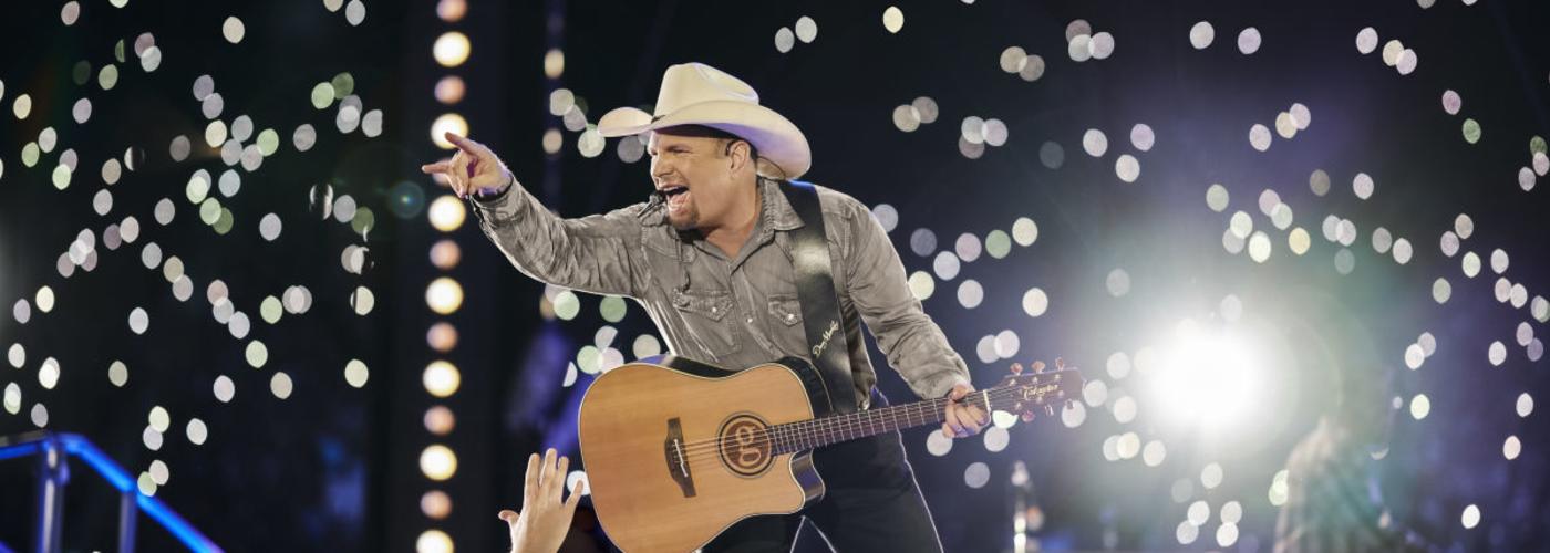 Garth Brooks - Sugar Bowl Country Kickoff